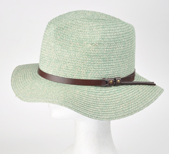 slamený klobúk P9103605